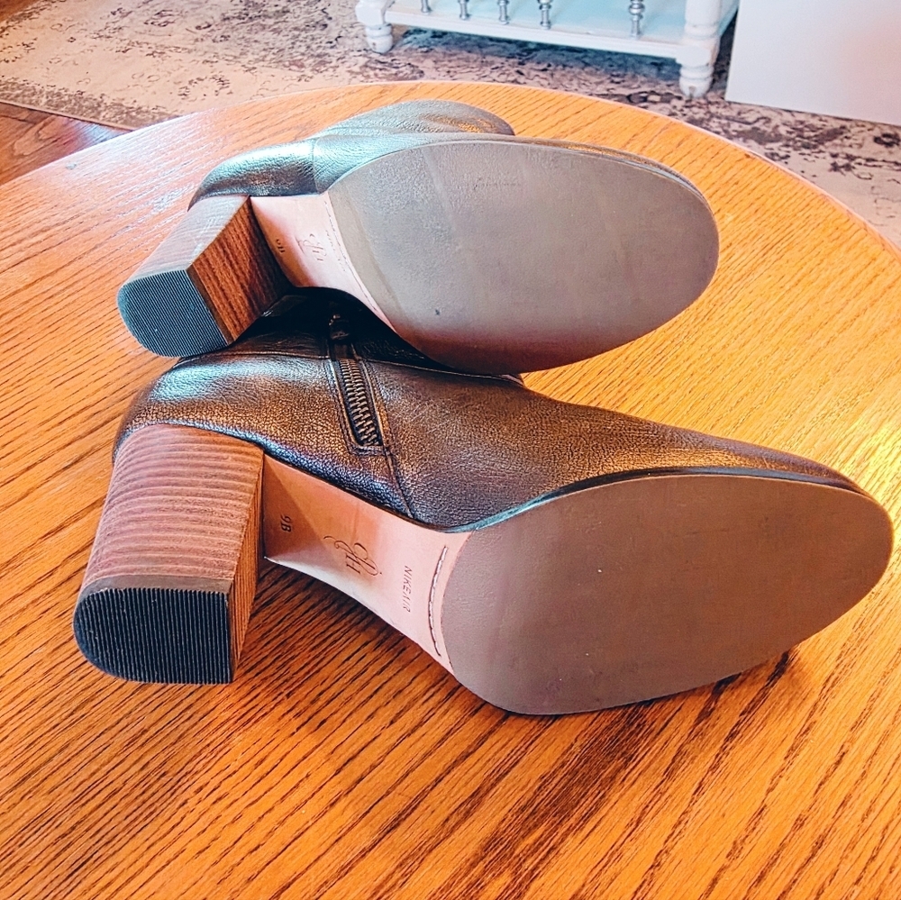 New Cole Haan Nike Air Cassidy Comfortable Bronze Ankle Boots - Picture 8 of 9